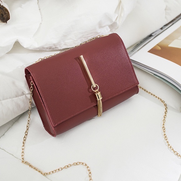 Contemporary, Tassel, Shoulder Bag - Picture 3 of 5